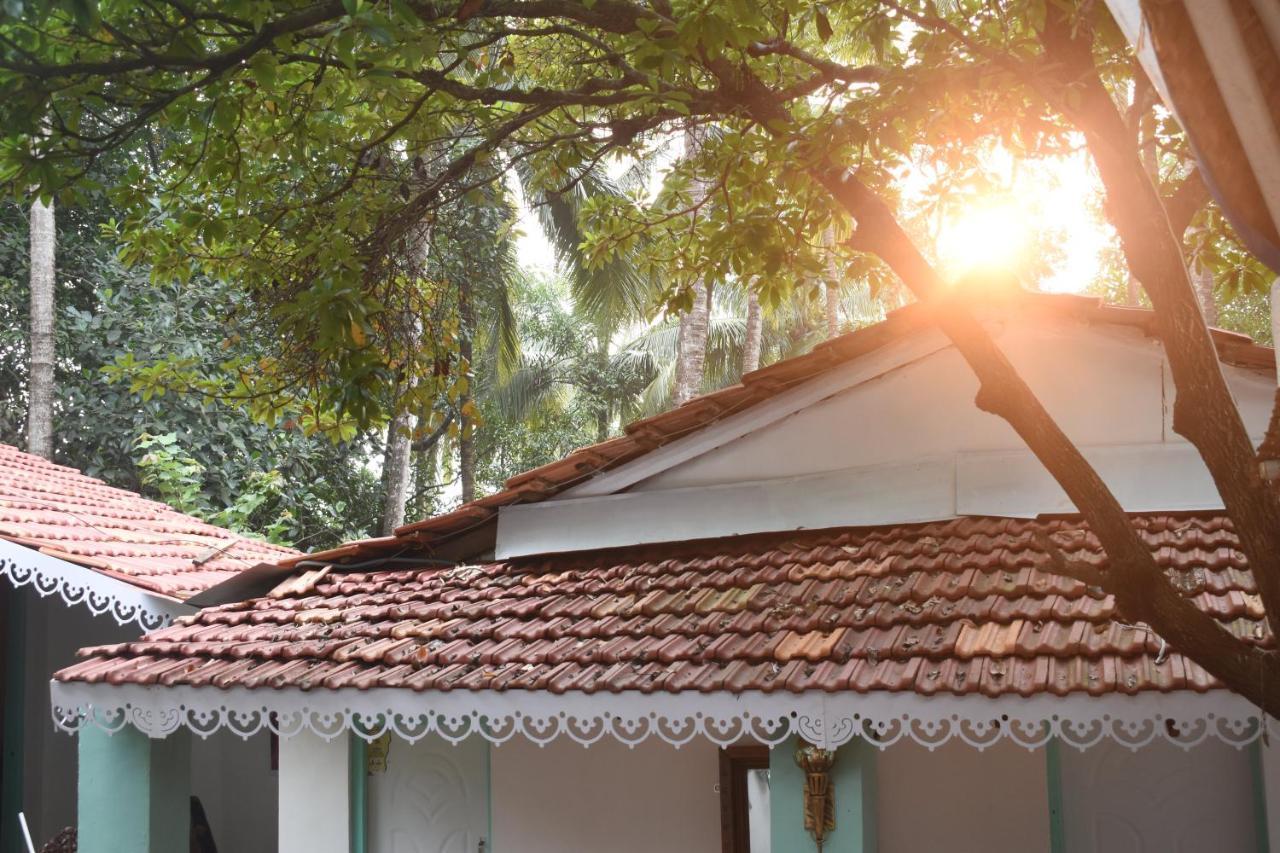 Casa Happy Dervish, 2Mins Away From The Beach Anjuna Extérieur photo